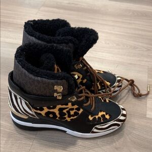 Leopard & Zebra Trim Women's Lace-Up Winter Sneaker Boot - Black/Tan